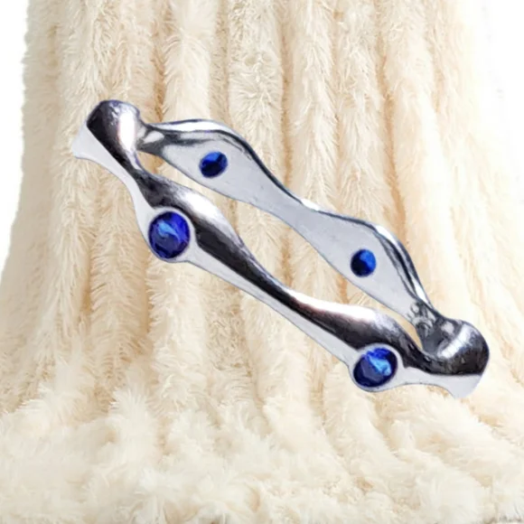 Sterling Silver Spiral Ring with Blue CZ Stones - Picture 3 of 3